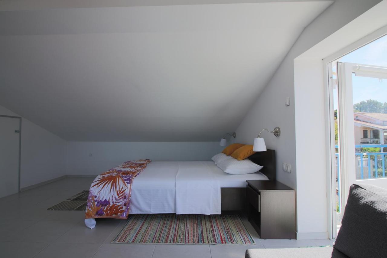Apartmani Niessner Malinska Zewnętrze zdjęcie